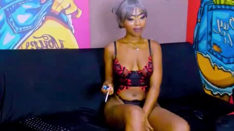 Snapshot of ebonydollx69 chatting on January 6, 2025, 6:47 am Pearl online show from January 6, 2025, 6:47 am