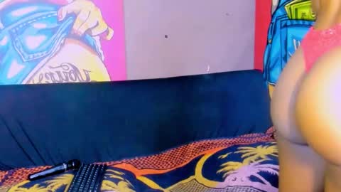 Snapshot of ebonydollx69 chatting on January 21, 2025, 9:46 am Pearl online show from January 21, 2025, 9:46 am