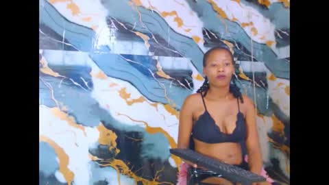 Snapshot of ebonyfirexx chatting on September 25, 2025, 8:40 am Life online show from September 25, 2025, 8:40 am