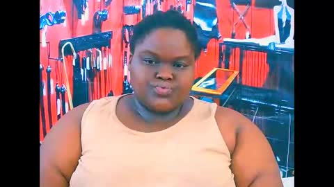 ebonyhotbuns4u2luv online show from October 31, 2025, 7:20 am