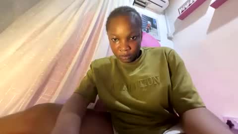 ebonykissxx online show from October 16, 2025, 10:55 pm