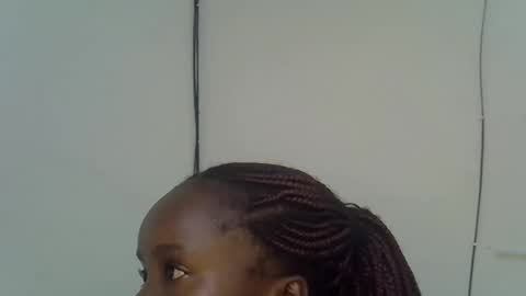 Ebony Luxe online show from April 2, 2026, 4:54 am