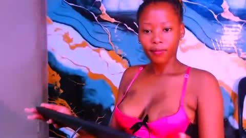 ebonypretty69 online show from February 7, 2026, 5:44 am