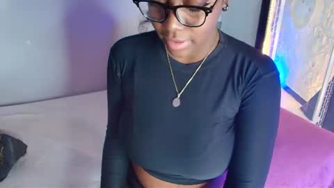 ebonyrosee_ online show from June 4, 2026, 12:22 pm