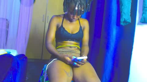 ebonysmilz88 online show from February 1, 2025, 7:05 am