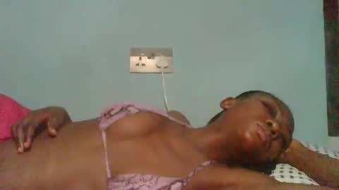 Snapshot of ebonyxxbabe chatting on October 16, 2025, 1:28 am ebonyxxbabe online show from October 16, 2025, 1:28 am