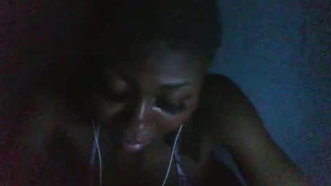 Snapshot of ebonyxxbabe chatting on October 17, 2025, 5:59 pm ebonyxxbabe online show from October 17, 2025, 5:59 pm
