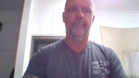 ec69101 online show from December 3, 2025, 8:23 am