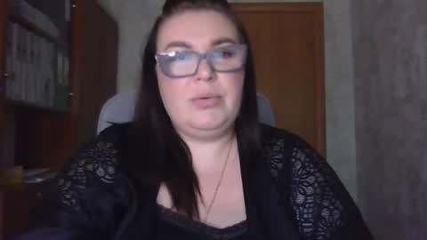 echo_dust online show from June 22, 2026, 2:14 pm