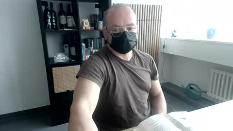 Snapshot of echoesethos chatting on October 10, 2025, 4:17 pm Echo online show from October 10, 2025, 4:17 pm