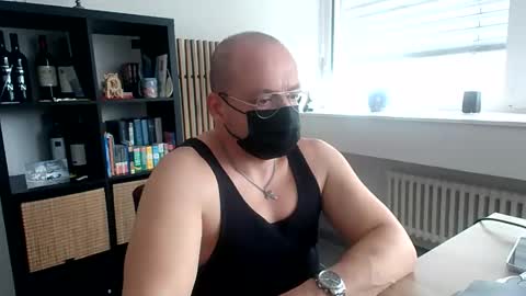 Snapshot of echoesethos chatting on October 12, 2025, 1:54 pm Echo online show from October 12, 2025, 1:54 pm