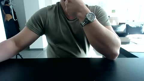 Snapshot of echoesethos chatting on November 13, 2025, 12:15 pm Echo online show from November 13, 2025, 12:15 pm