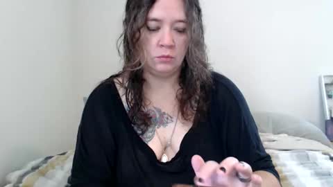 Weird Echo online show from October 7, 2025, 4:48 pm