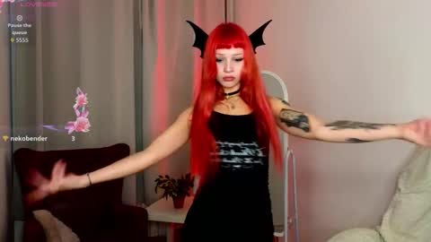 Snapshot of eclipseempress chatting on October 13, 2025, 2:06 pm Monica online show from October 13, 2025, 2:06 pm