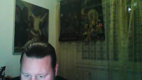 Edward online show from November 15, 2025, 6:37 pm