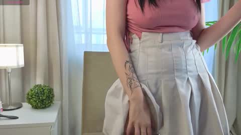 Snapshot of edaemily chatting on October 14, 2025, 4:24 am Summer online show from October 14, 2025, 4:24 am