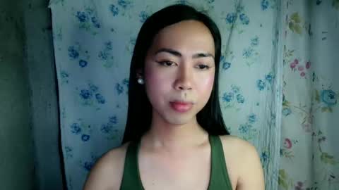 eddfox001 online show from April 7, 2026, 2:28 pm