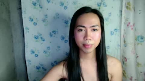 eddfox001 online show from April 10, 2026, 2:33 pm