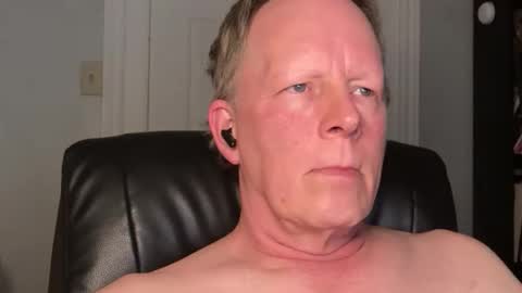 Eddy online show from April 10, 2026, 2:39 am