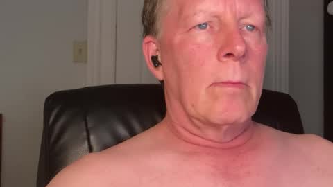 Eddy online show from August 4, 2026, 2:26 am