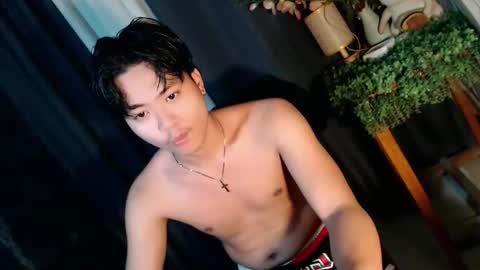 edelcum_xx online show from October 13, 2025, 8:25 am