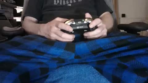 edged biker online show from April 5, 2026, 9:01 pm