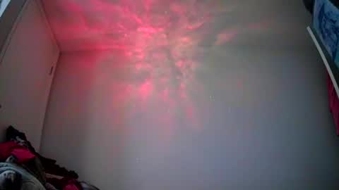 Angel online show from October 18, 2025, 7:47 pm