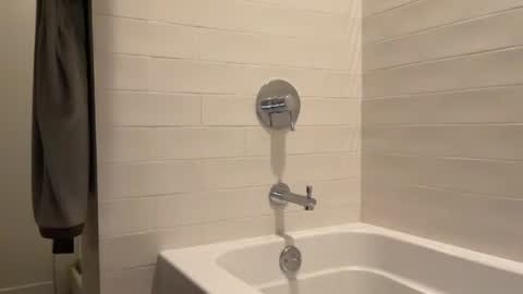 Dad online show from November 12, 2025, 3:29 am