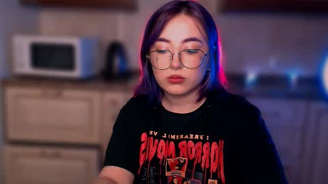 Snapshot of ediefris chatting on February 14, 2025, 2:44 pm fickle demon made of clumps of matter online show from February 14, 2025, 2:44 pm