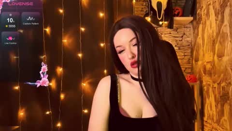 Friendly neighbourhoud redhead  online show from October 28, 2025, 11:51 pm