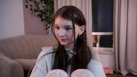 Lisa  online show from March 17, 2026, 11:19 pm