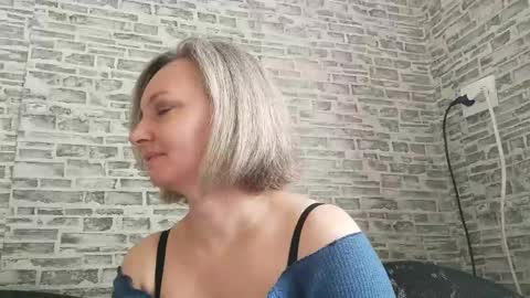 Snapshot of edithmanning chatting on March 10, 2025, 6:05 am edithmanning online show from March 10, 2025, 6:05 am