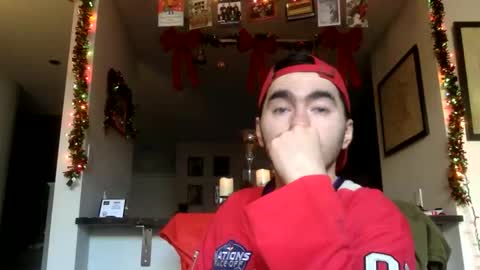 EddieFitz75 online show from December 21, 2025, 7:54 pm