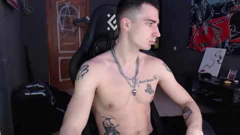 Snapshot of eduard_loveee chatting on February 1, 2026, 9:41 am Eduar online show from February 1, 2026, 9:41 am