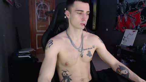 Snapshot of eduard_loveee chatting on February 7, 2026, 11:36 am Eduar online show from February 7, 2026, 11:36 am