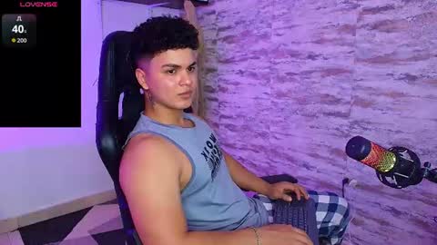 EDWARD CLARCK online show from June 15, 2026, 4:58 am