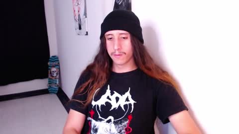 edward_chann online show from December 16, 2024, 7:21 pm