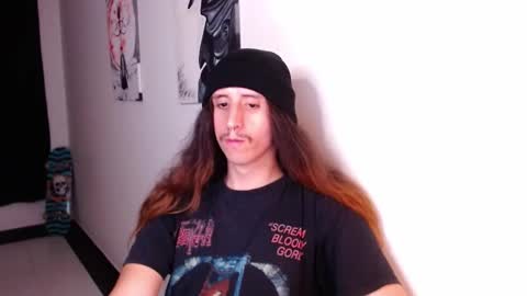 edward_chann online show from December 18, 2024, 3:15 am