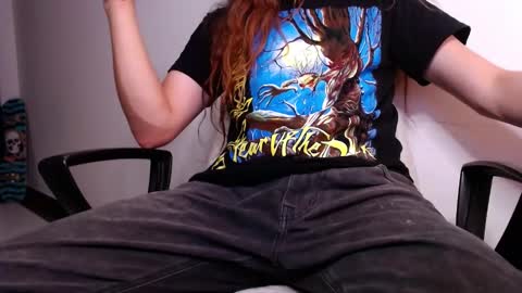 edward_chann online show from January 24, 2025, 12:31 am