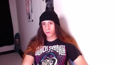 edward_chann online show from January 25, 2025, 1:54 am