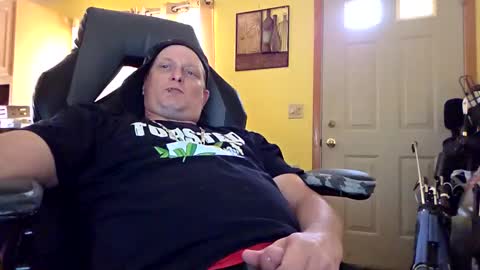 Snapshot of edwardaims_2please chatting on September 20, 2025, 5:25 pm edwardaims_2please online show from September 20, 2025, 5:25 pm