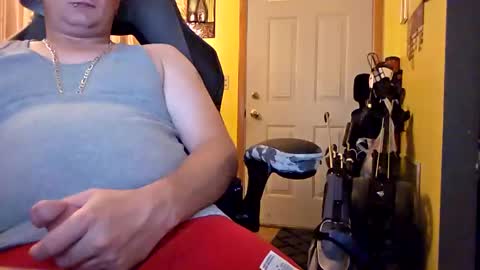 Snapshot of edwardaims_2please chatting on September 22, 2025, 4:36 am edwardaims_2please online show from September 22, 2025, 4:36 am