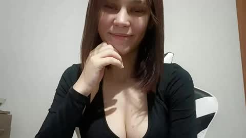 Viktoria online show from February 4, 2026, 2:56 pm