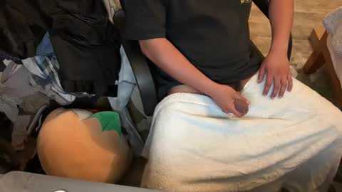 Weenie1738 online show from January 12, 2025, 8:04 am