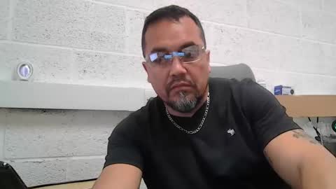 EdM online show from May 15, 2026, 10:00 am