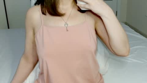 eelena4kiss online show from May 14, 2026, 9:49 am