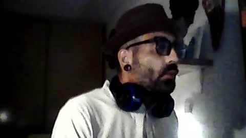 eemmee708927 online show from July 6, 2026, 12:02 pm