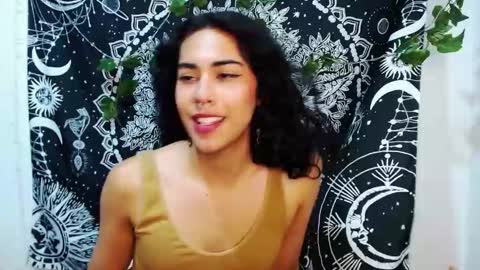 Snapshot of eeros_ellis chatting on January 21, 2025, 9:36 pm Catalina online show from January 21, 2025, 9:36 pm