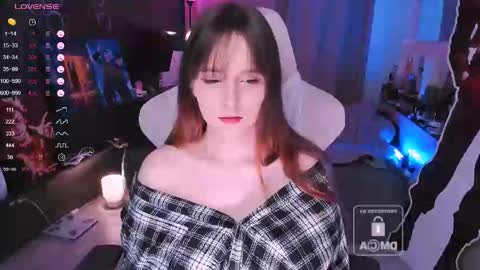 Snapshot of effie_lee chatting on November 20, 2025, 10:48 am Effie online show from November 20, 2025, 10:48 am