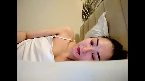 Effy online show from February 5, 2026, 6:45 pm